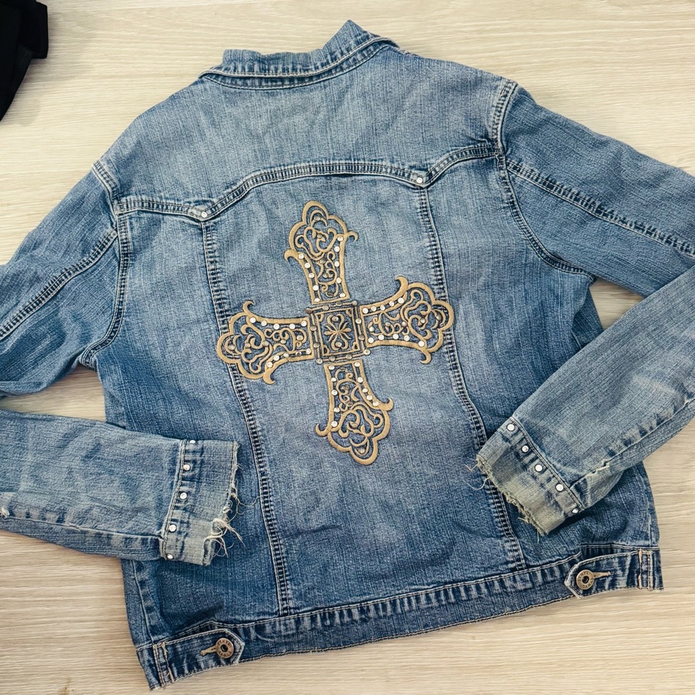 Ethyl Vintage Denim Embellished Distressed Denim Jacket